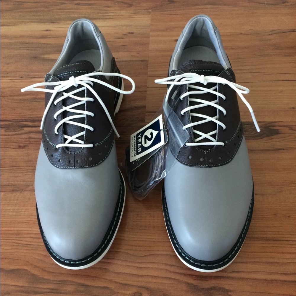 Ashworth Men's Golf Shoes. Size 10